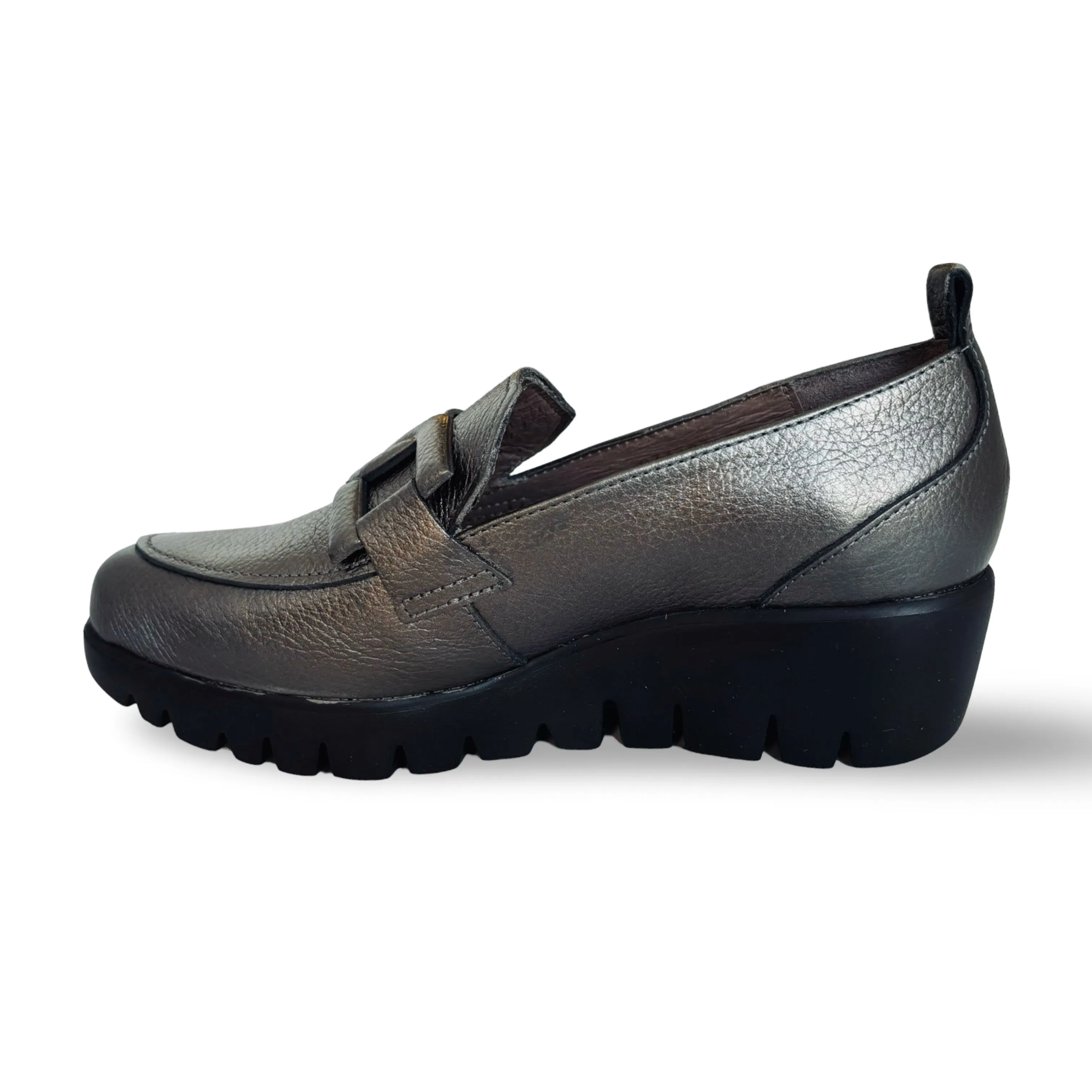 C33303 Pewter Loafer Wedge