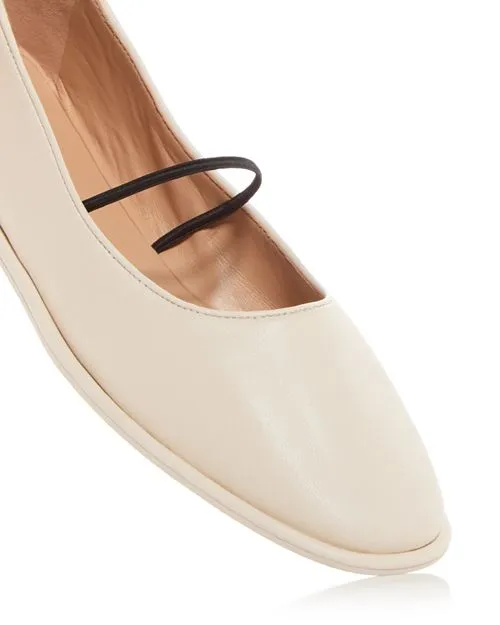 COACH Women's Emilia Square Toe Flats in Ivory/Cream