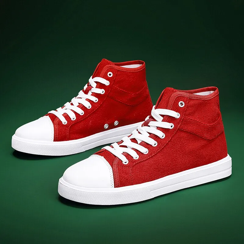 High-Top Skateboarding Shoes