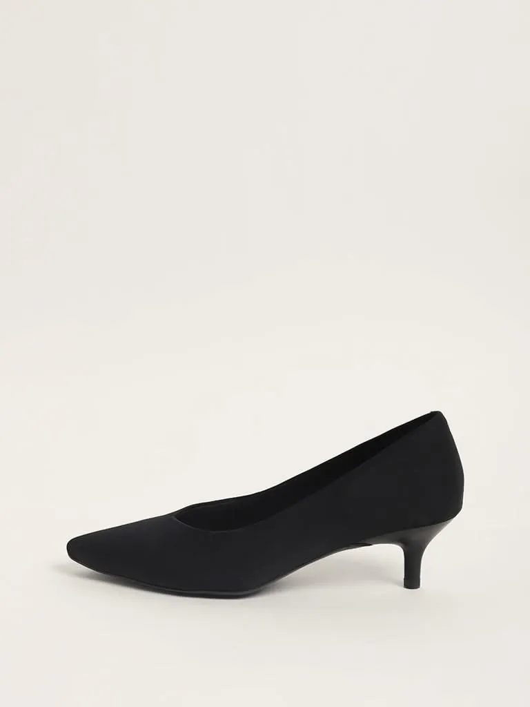 LUNA BLU Solid Black Pointed Pump Shoes