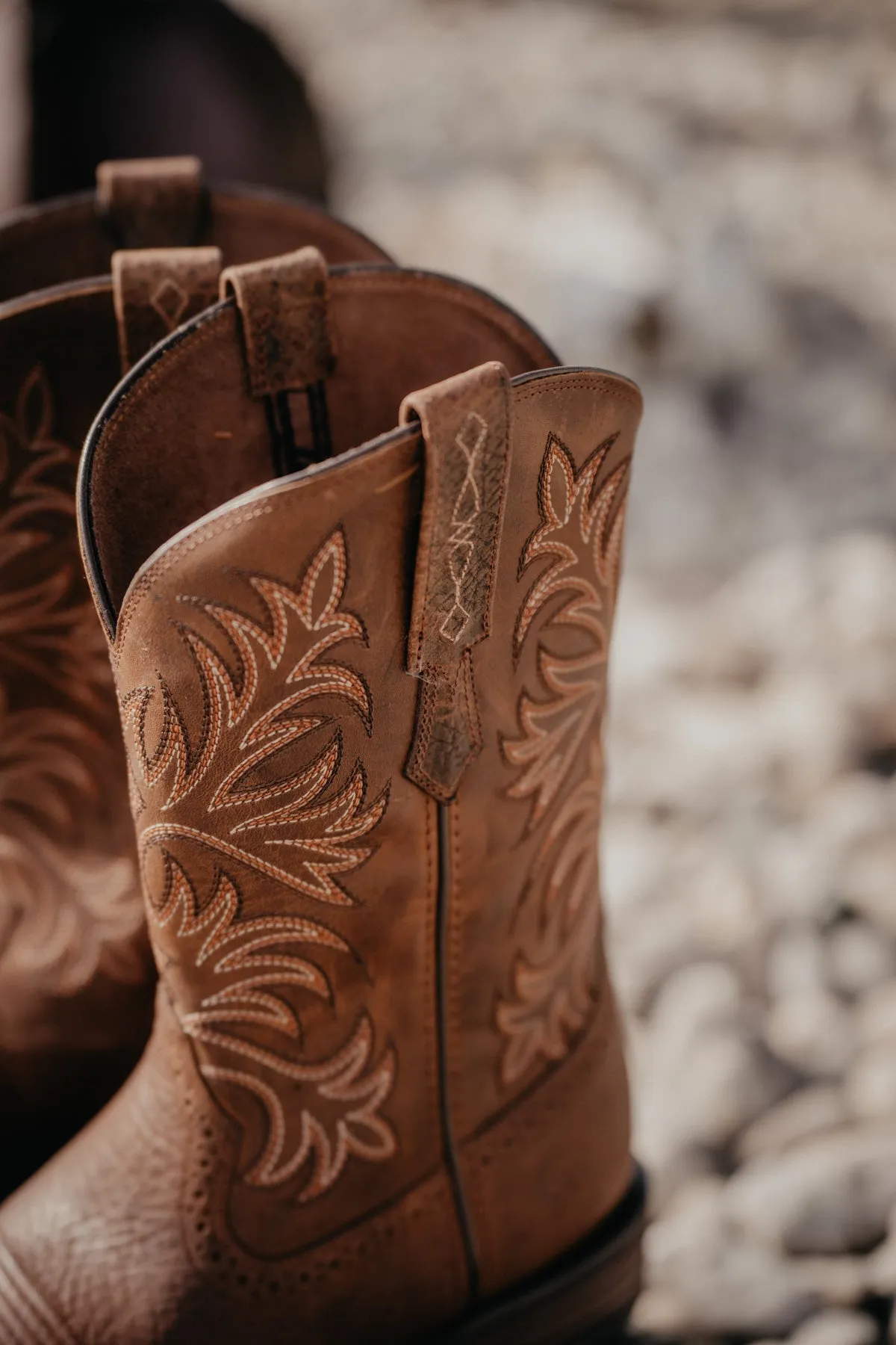 Men's Ariat 'Oakwood' Brown Cowboy Boots (Sizes 8.5-13EE)