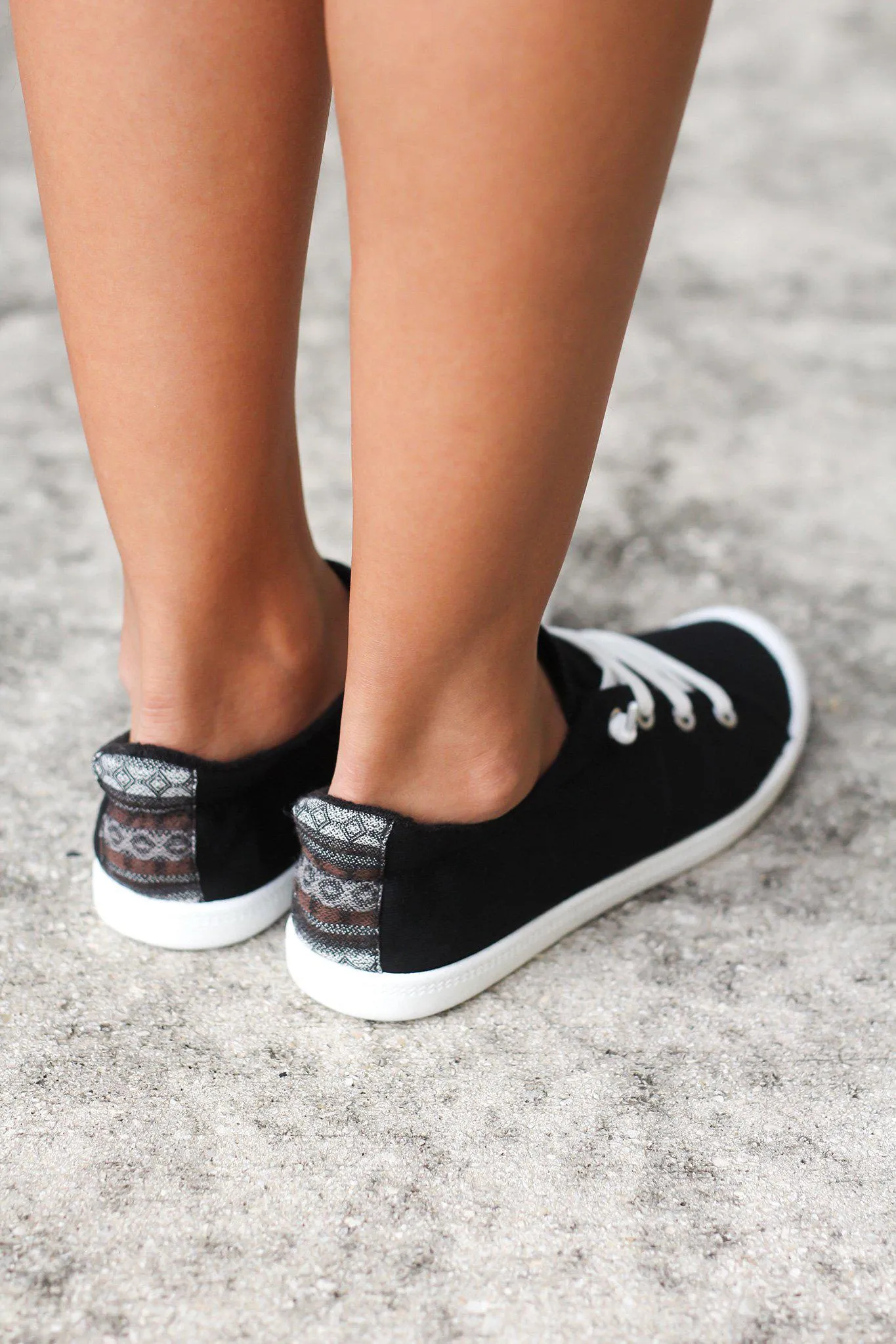 Rae Black Sneakers