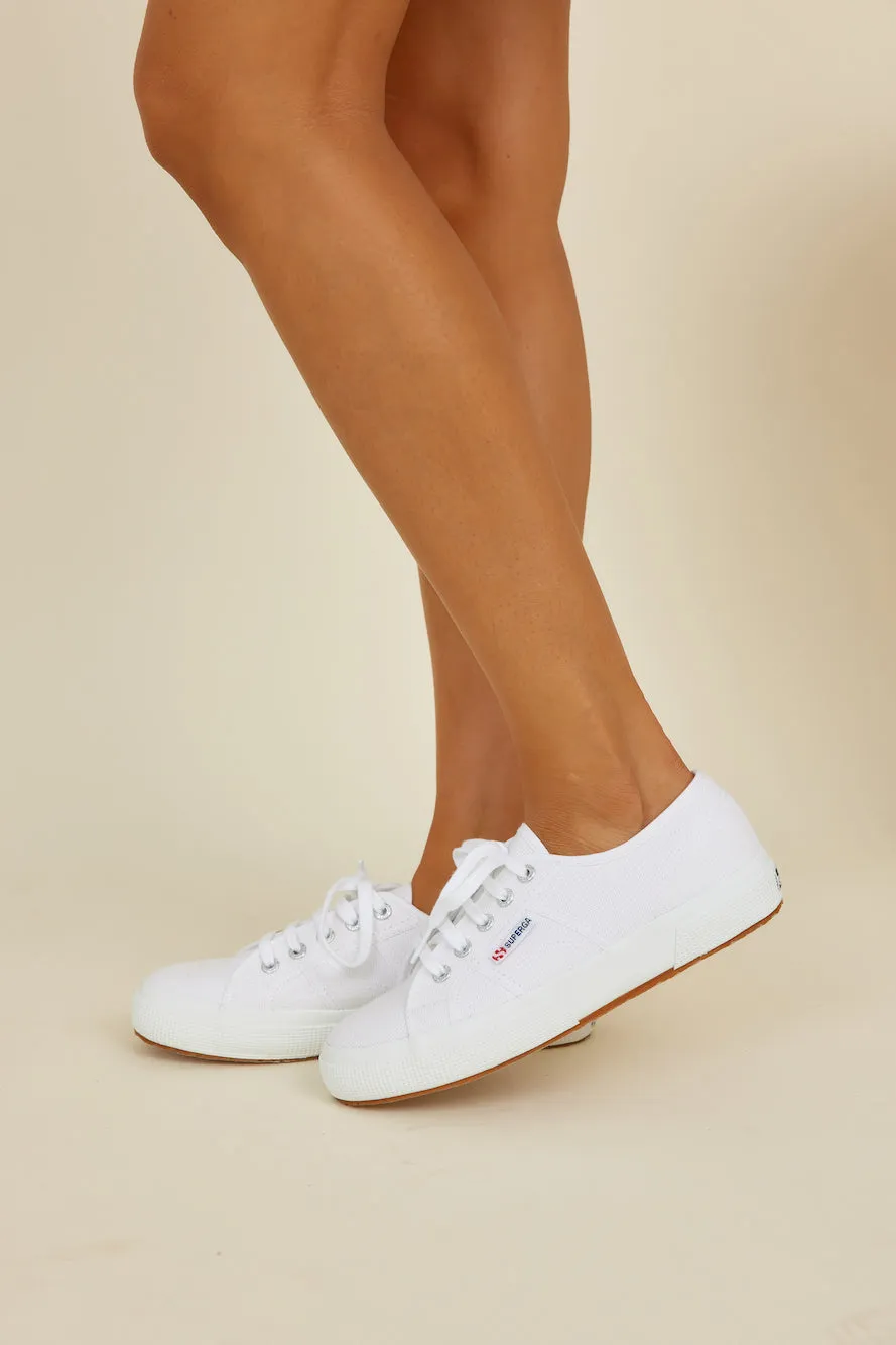 SUPERGA 2750 COTU Classic Sneakers White