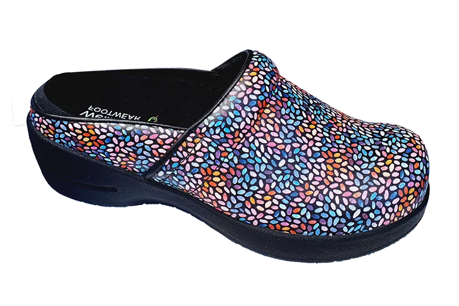 Wellness Faves Work Clogs - Candy Pop